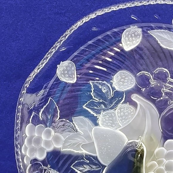 Serving Platter WP&G Bountiful Frosted Crystal Fruit Design 14" Vintage Platter - Picture 3 of 10